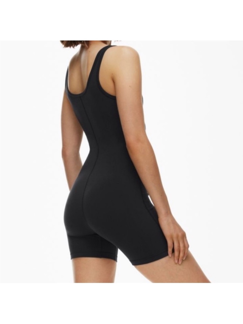 TnaLIFE™ Shake-It 5" Romper